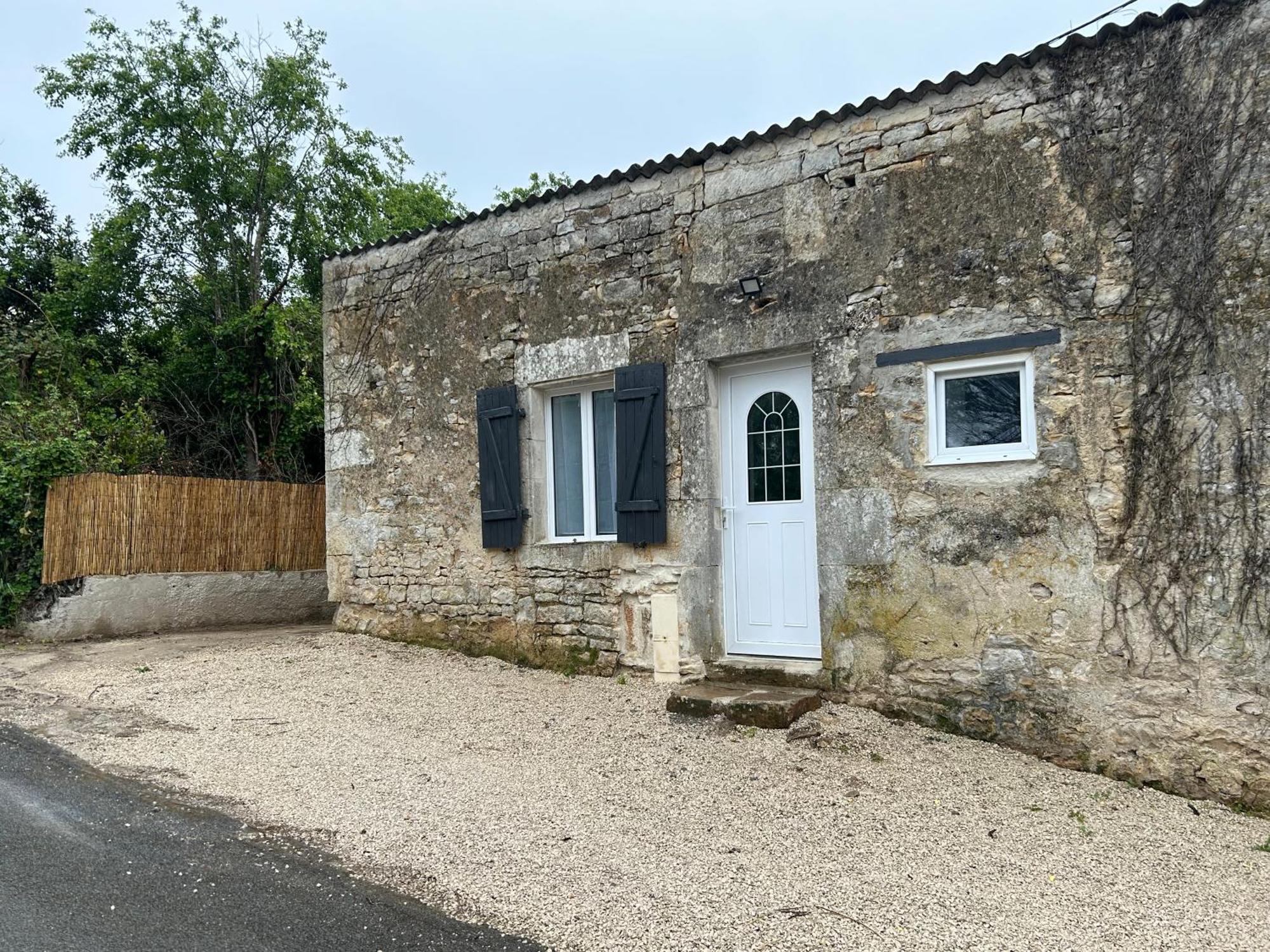 Studio Nanteuil-en-Vallée Exterior foto